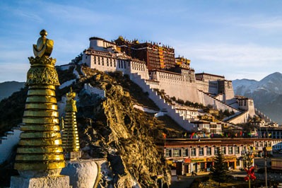 potala palace Lhasa