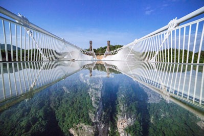 ponte di vetro Zhangjiajie
