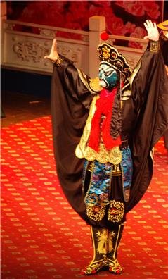 Facce cangianti Magici in Sichuan Opera 